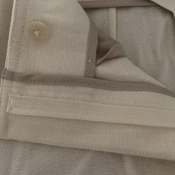 NWT. Massimo Dutti Limited Edition Ivory Wool/Viscose/Silk Blend Trouser. Size 2 - Picture 7 of 12